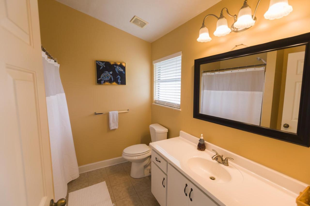 Five Bedroom Home In The Heart Of St Aug Beach St. Augustine Extérieur photo