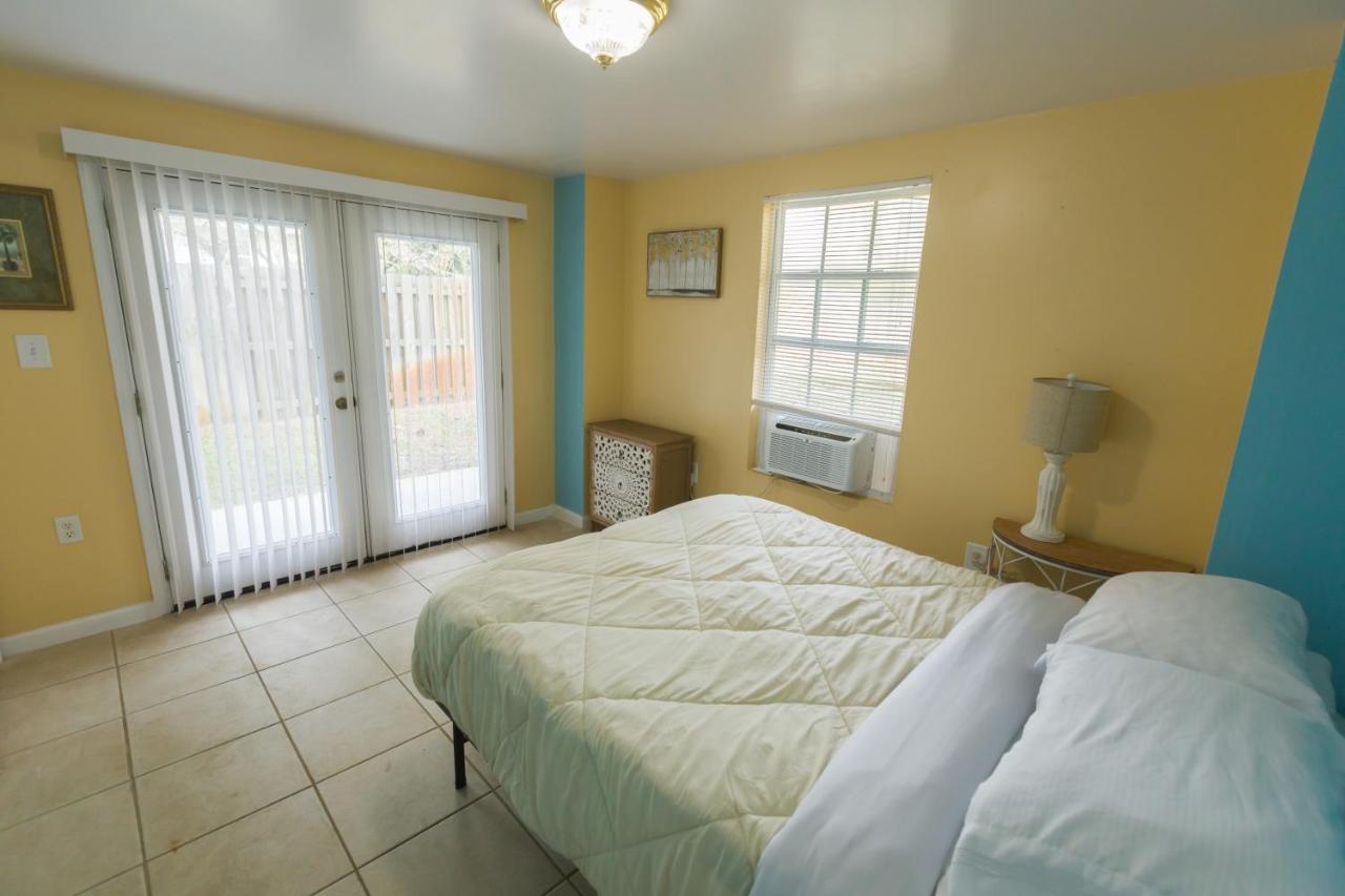 Five Bedroom Home In The Heart Of St Aug Beach St. Augustine Extérieur photo